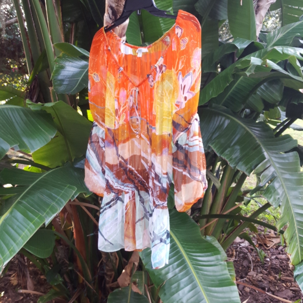 Silk puffy sleeve sheer blouse with gold metallic